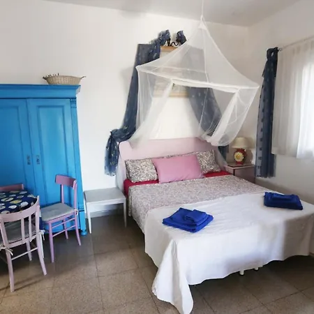 Casa Vacanze Il Glicine 펜션 *